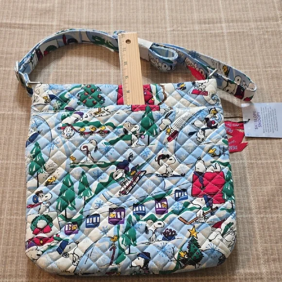 Snoopy Quilted Crossbody Bag - Multicolor - Picture 4 of 9